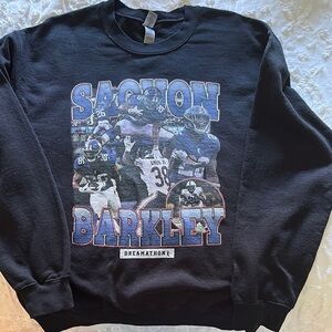 Gildan Black Crewneck Sweater Retro Style